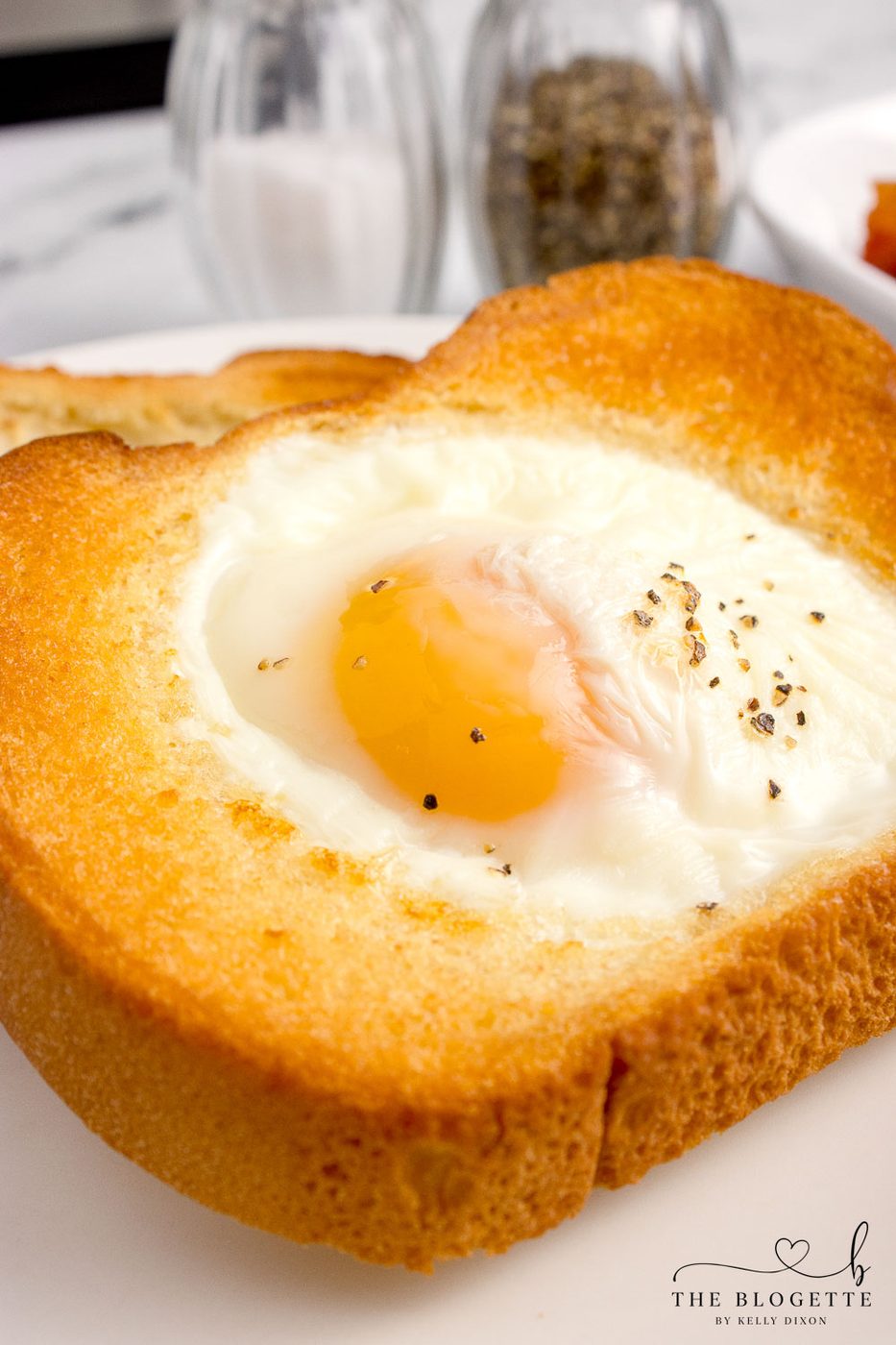 Air-fryer Egg Toast