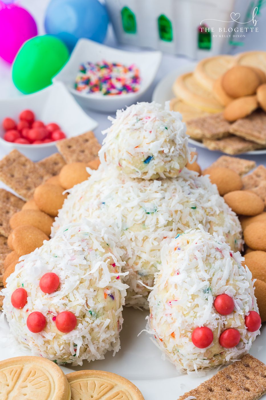 Home-style Bunny Butt Cheeseball