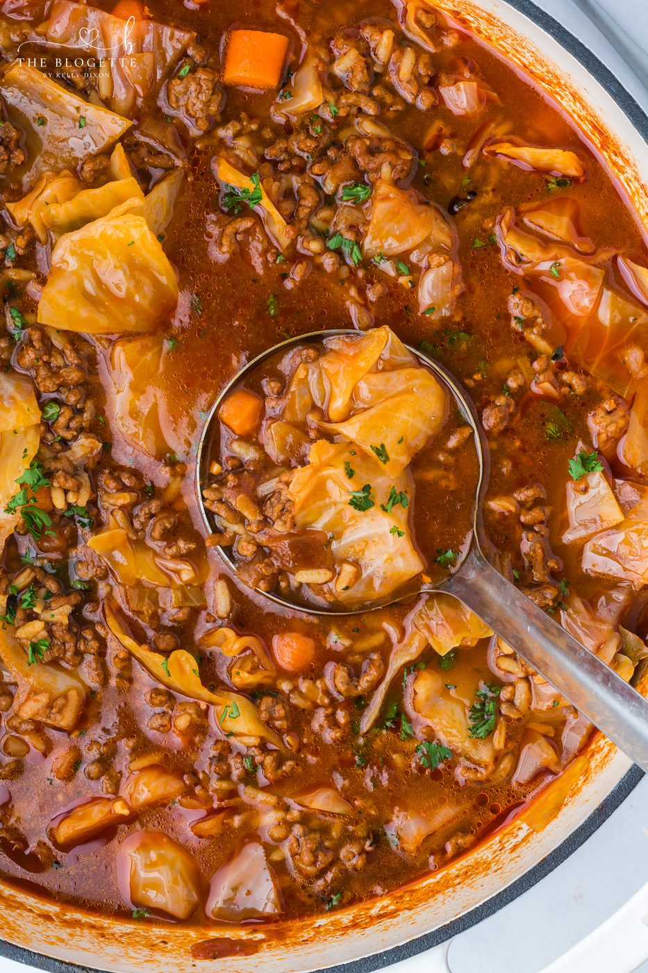 This straightforward cabbage roll soup recipe is comforting, filling, and well-balanced for cozy dinners.