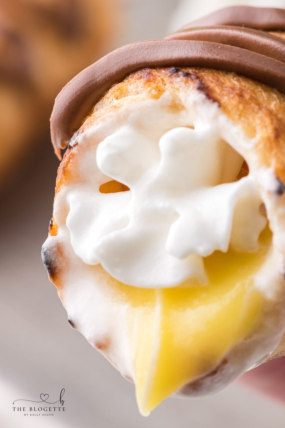 Decadent Campfire Éclairs are the well-balanced camping recipe and are sure to be the highlight of your summer camping trip!
