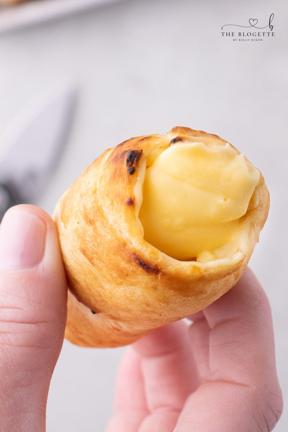 Campfire eclair