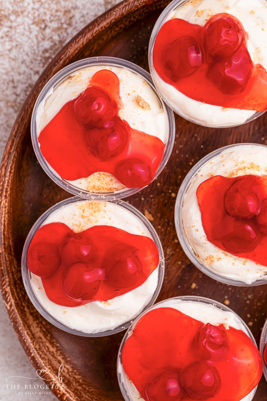 Cherry Cheesecake Shots 🍒✨ The well-balanced no-bake party dessert! Made with cheesecake pudding, Cool Whip, RumChata, graham crackers, and cherry pie filling. Straightforward dessert shooters for holidays, girls’ night, brunch, and celebrations. Try this simple prepare-ahead dessert idea!
