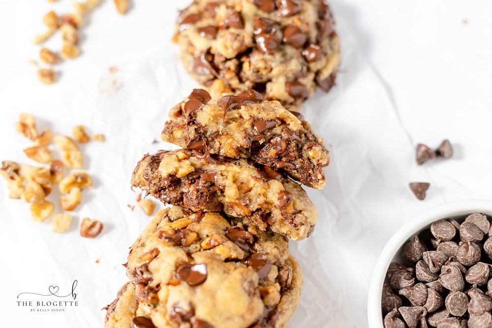 A favorite CHOCOLATE CHIP COOKIES recipe ever! These bakery-style cookies are warm, soft, and thick.
