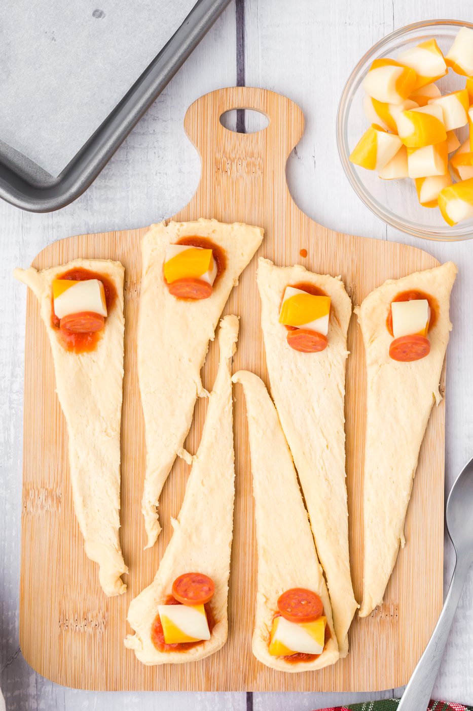 Pepperoni and cheese crescent rolls