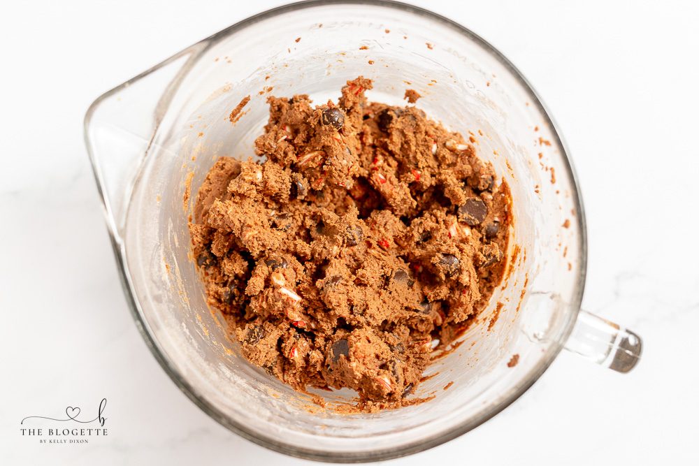 Chocolate cookies with peppermint