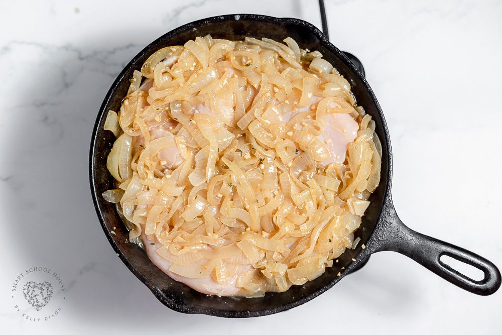 Cooking chicken with onions
