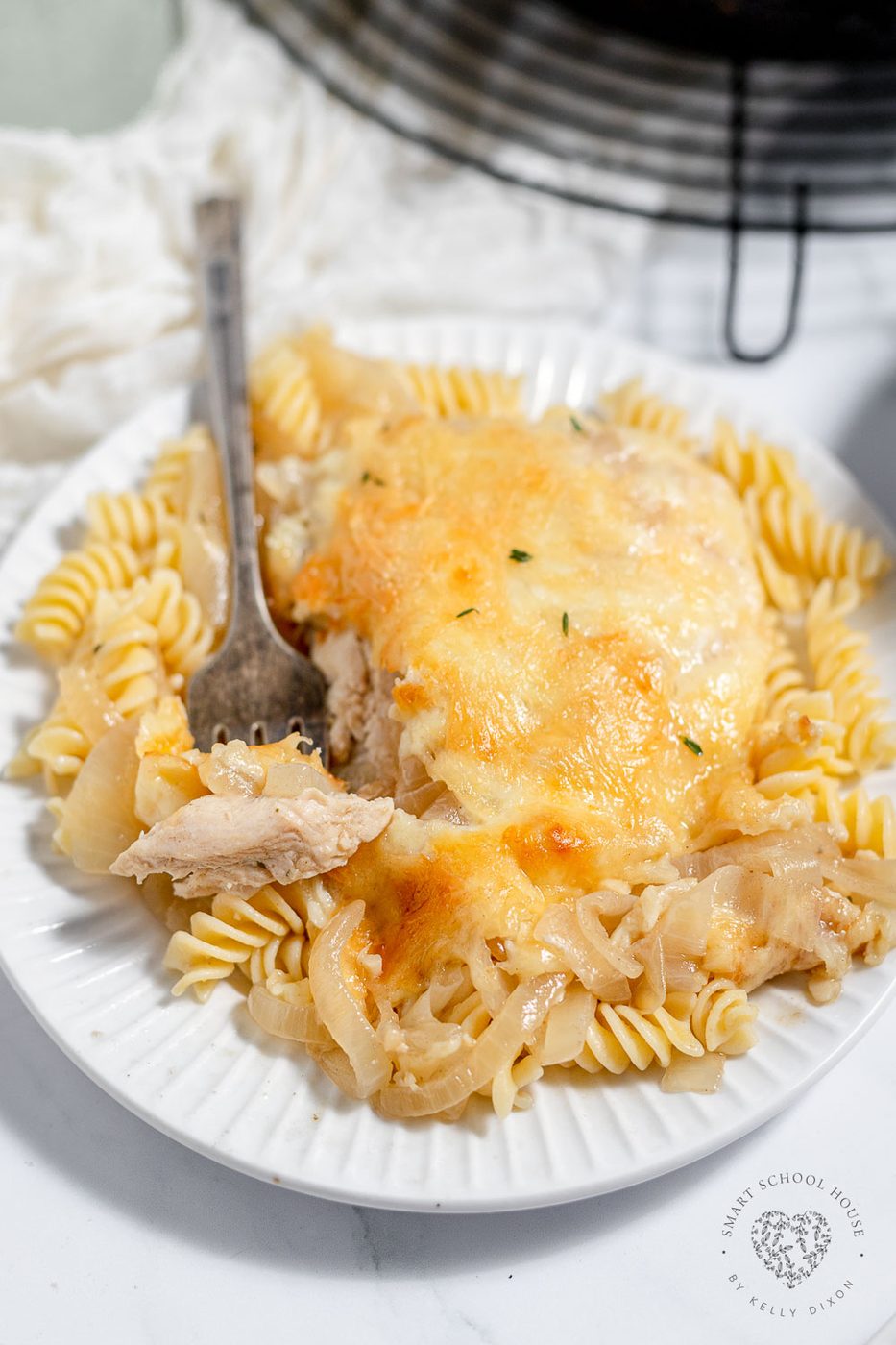 French Onion Chicken features juicy chicken breast, melted butter, caramelized onions, and lots of soft-centered melted cheese all cooked in one fabulous skillet.