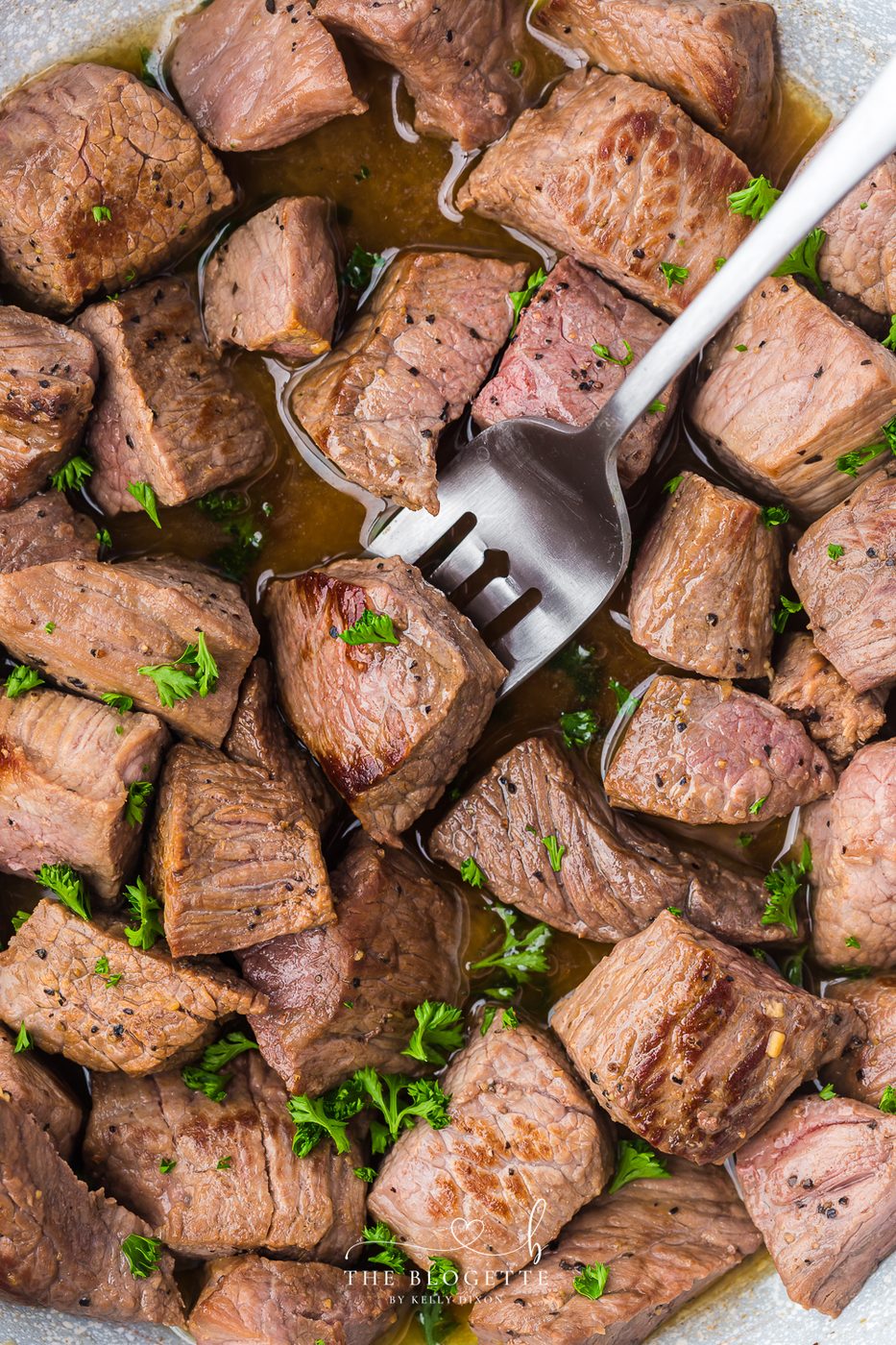 Home-style Garlic Butter Steak Bites