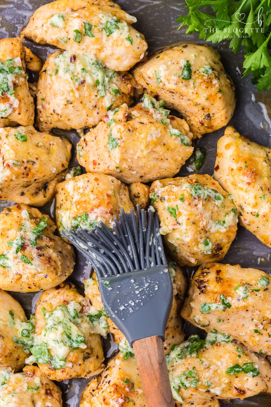Garlic Parmesan Chicken offers a combination of savory and cheesy flavors! Tender, roasted chicken bathed in a comforting and rich marinade.