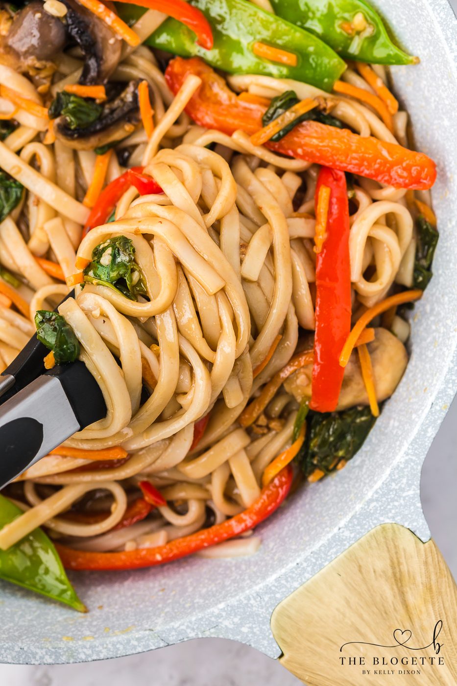 Satisfying Lo Mein recipe with a flavor that tastes just like takeout! But, it’s much quicker, tastier, and healthier than take-out.