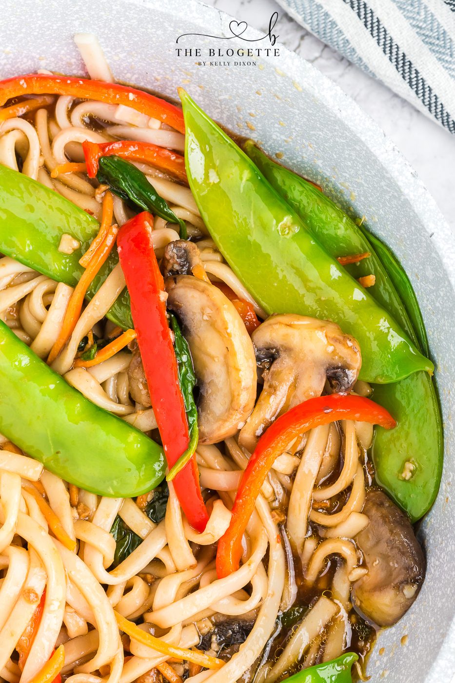 Satisfying Lo Mein recipe with a flavor that tastes just like takeout! But, it’s much quicker, tastier, and healthier than take-out.