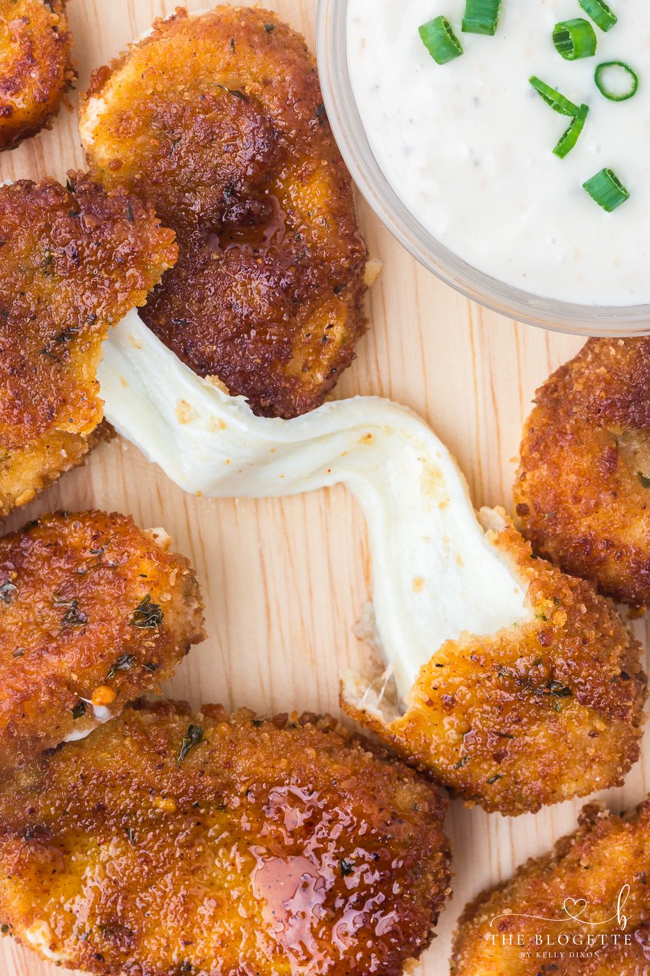 Nashville Hot Mozzarella Sticks (at-home Chili's recipe!). The ultimate appetizer. Cheesy, crispy, soft-centered, spicy, and totally irresistible!