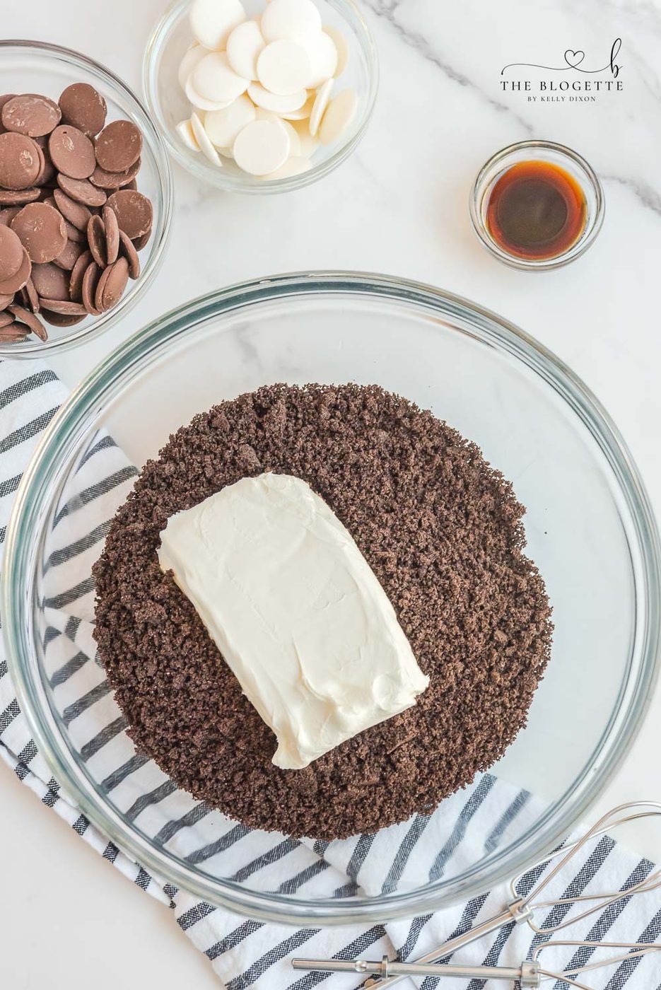 Ingredients for Oreo Truffles