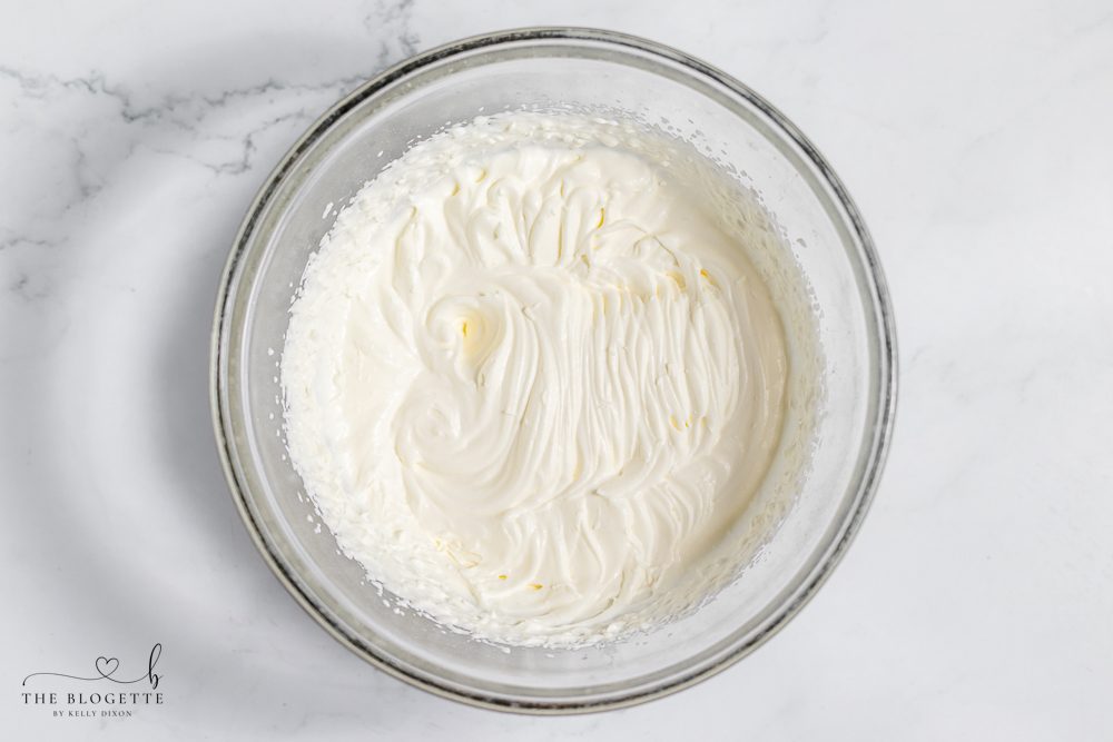 Whipped cream topping