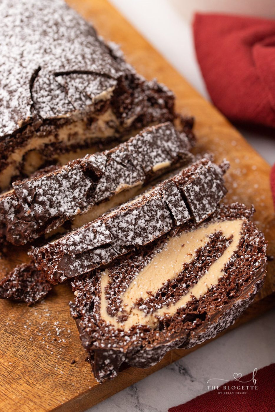 Home-style Peanut Butter Chocolate Cake Roll