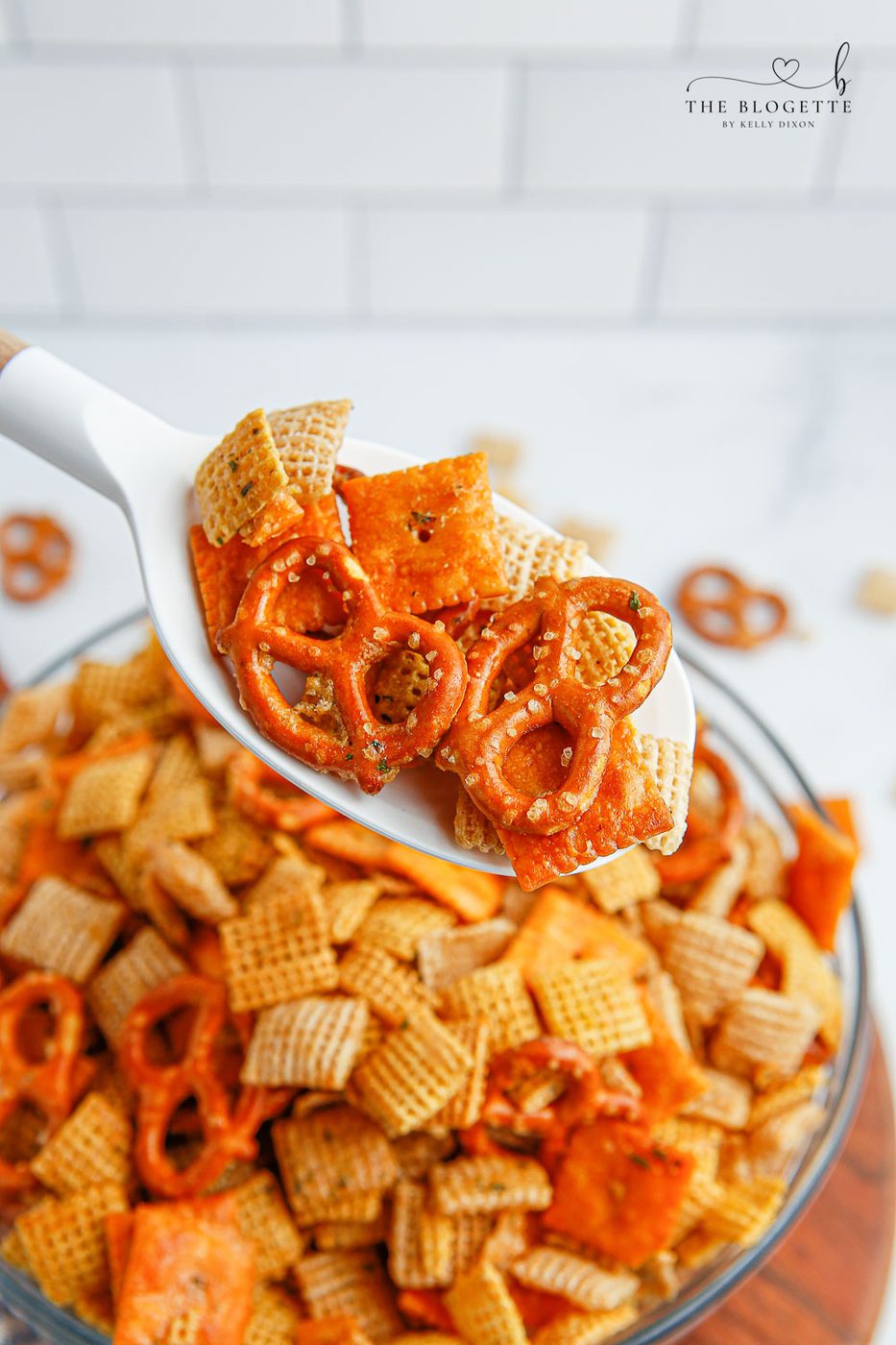 Ranch Chex Mix is an straightforward snack recipe made with Chex cereal, pretzels, and Cheez-Its! It's wonderful for get-togethers any time of the year.