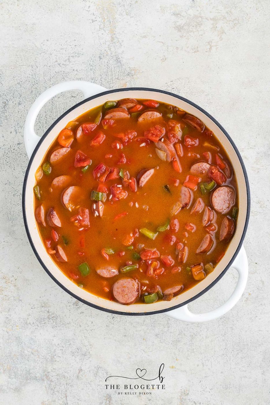 Sausage in garlic tomato sauce