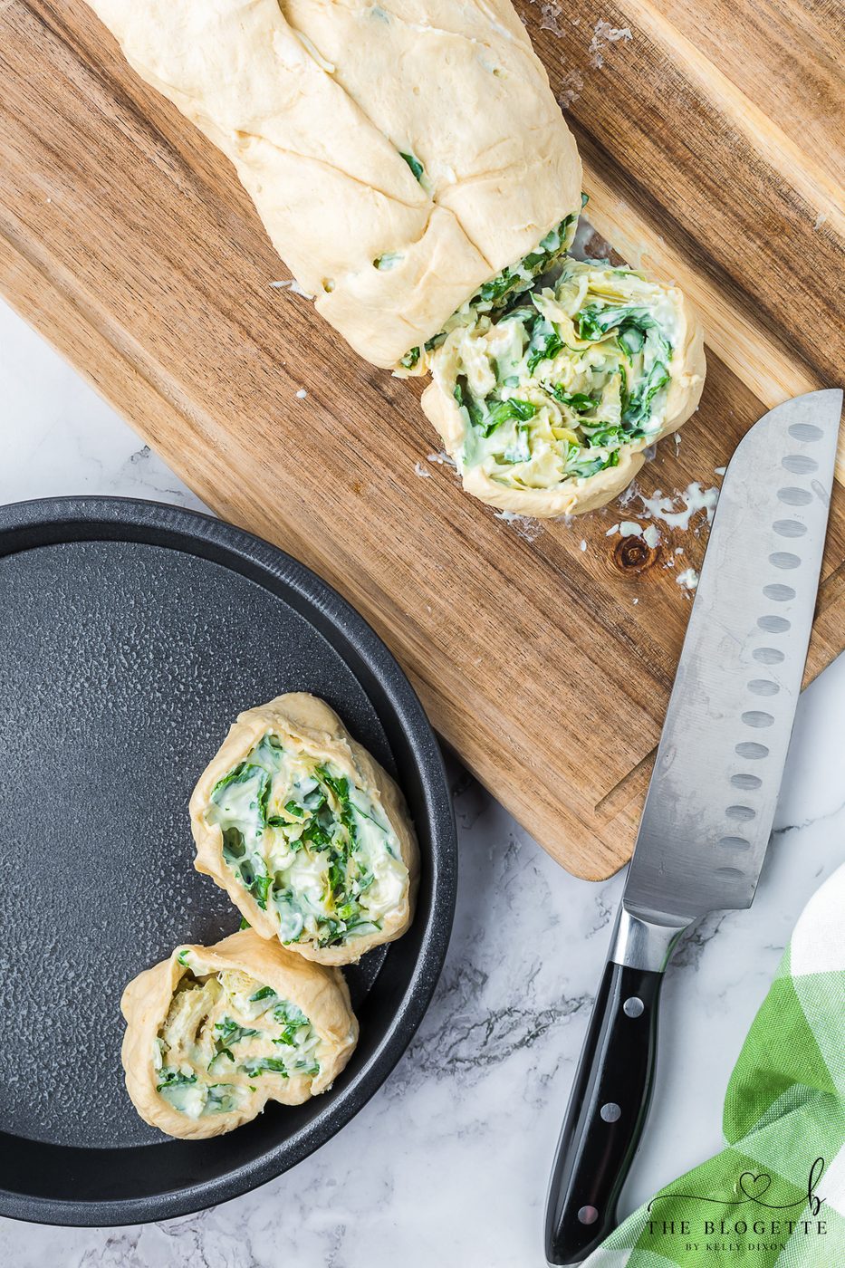 Place rolls in the pan
