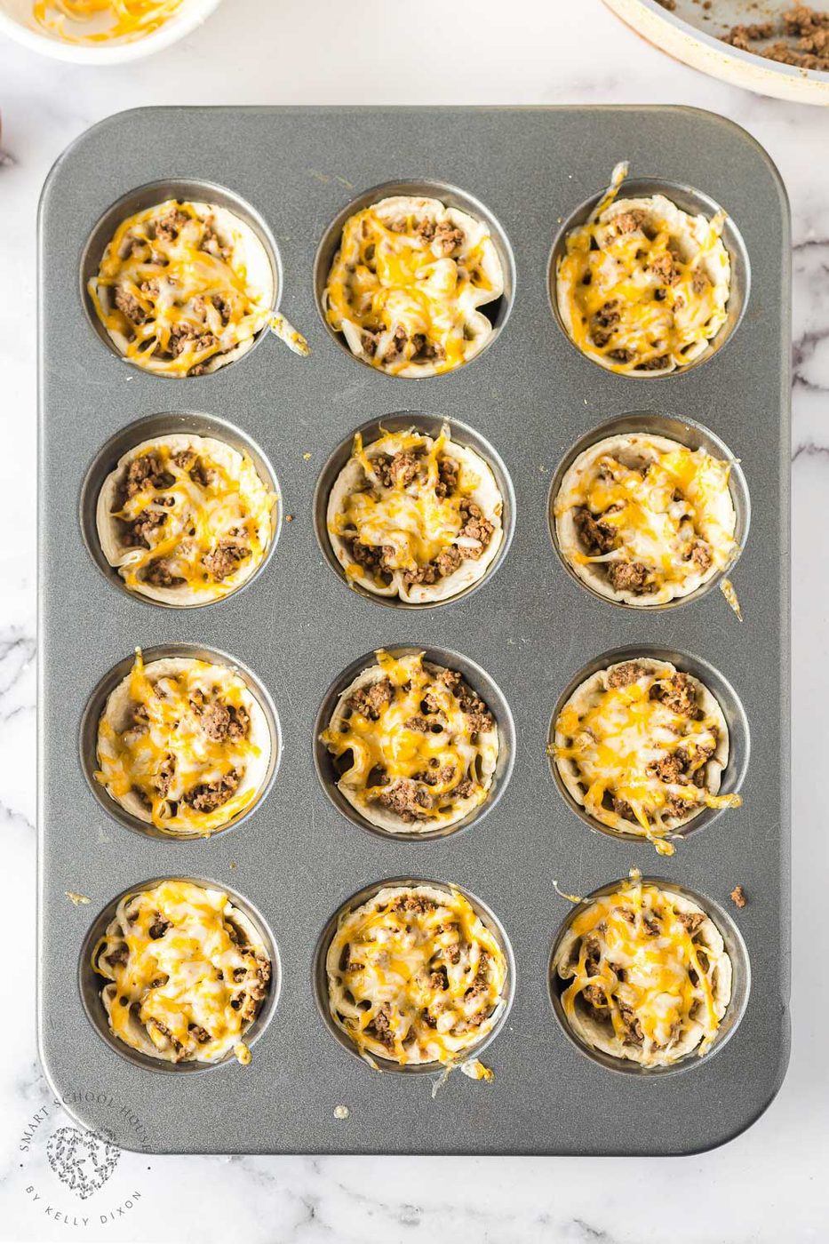 Flour tortilla taco cups