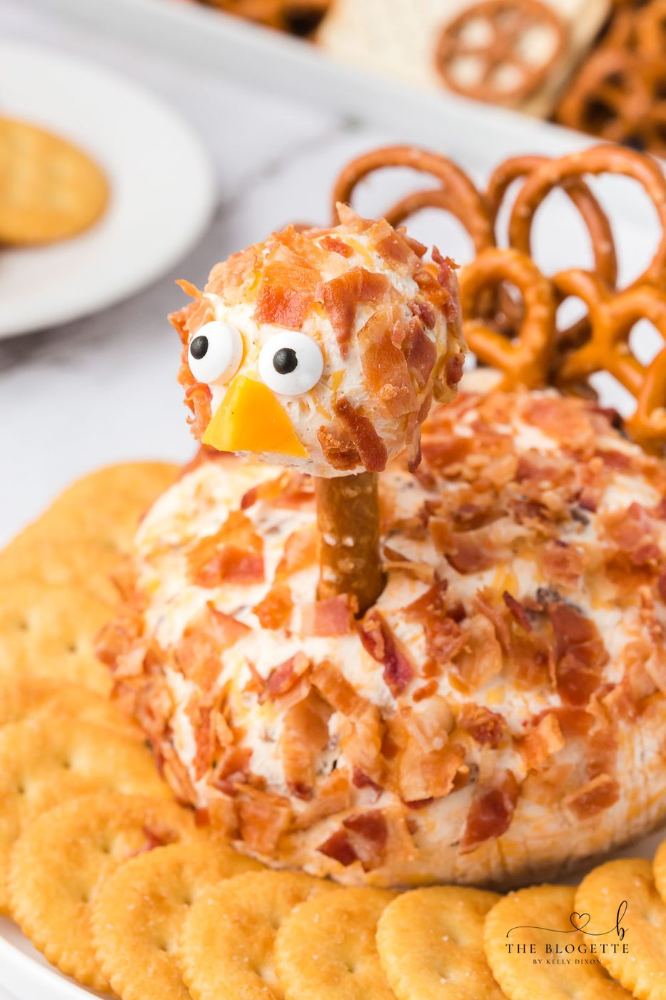 This Bacon Ranch Turkey Cheeseball will be a hit at the holiday table! This is a Thanksgiving appetizer you MUST add to your menu!