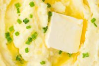 Velvety Cream Cheese Whipped Potatoes