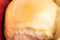Soft Dinner Rolls