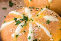 Seoul’s Signature Cream Cheese Garlic Bread