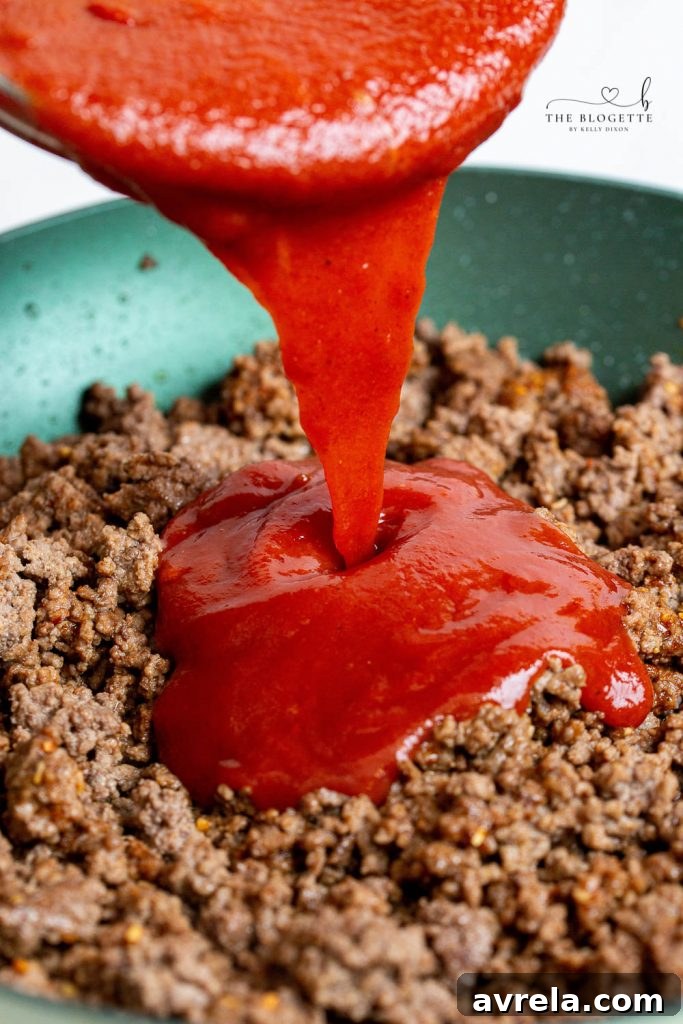 Sloppy Joe Toast 7 Sloppy Joe Sauce Mixed with Ground Beef