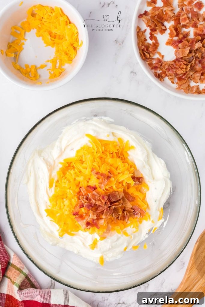 Smoked Turkey & Cheddar Cheeseball 4 Cheeseball mixture with cheddar and bacon