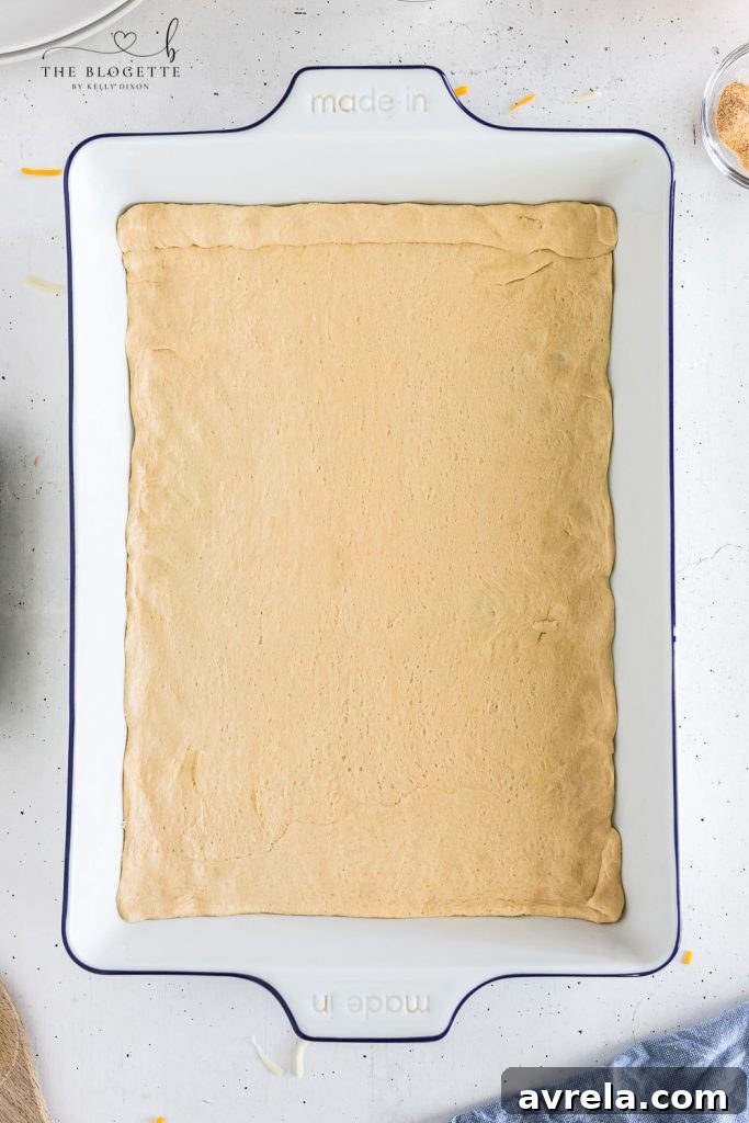 Breakfast casserole with crescent rolls