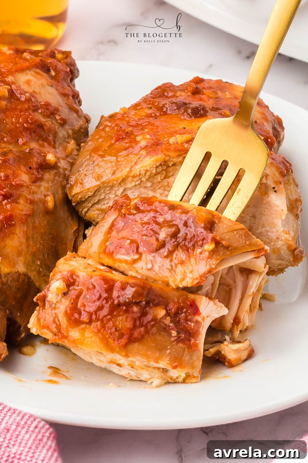 Fiery Cinnamon Crockpot Chicken 13 Crock Pot Fireball Chicken - a flavorful slow cooker chicken seasoned with a homemade Fireball-flavored sauce! The whiskey sauce makes the chicken so juicy and delicious.