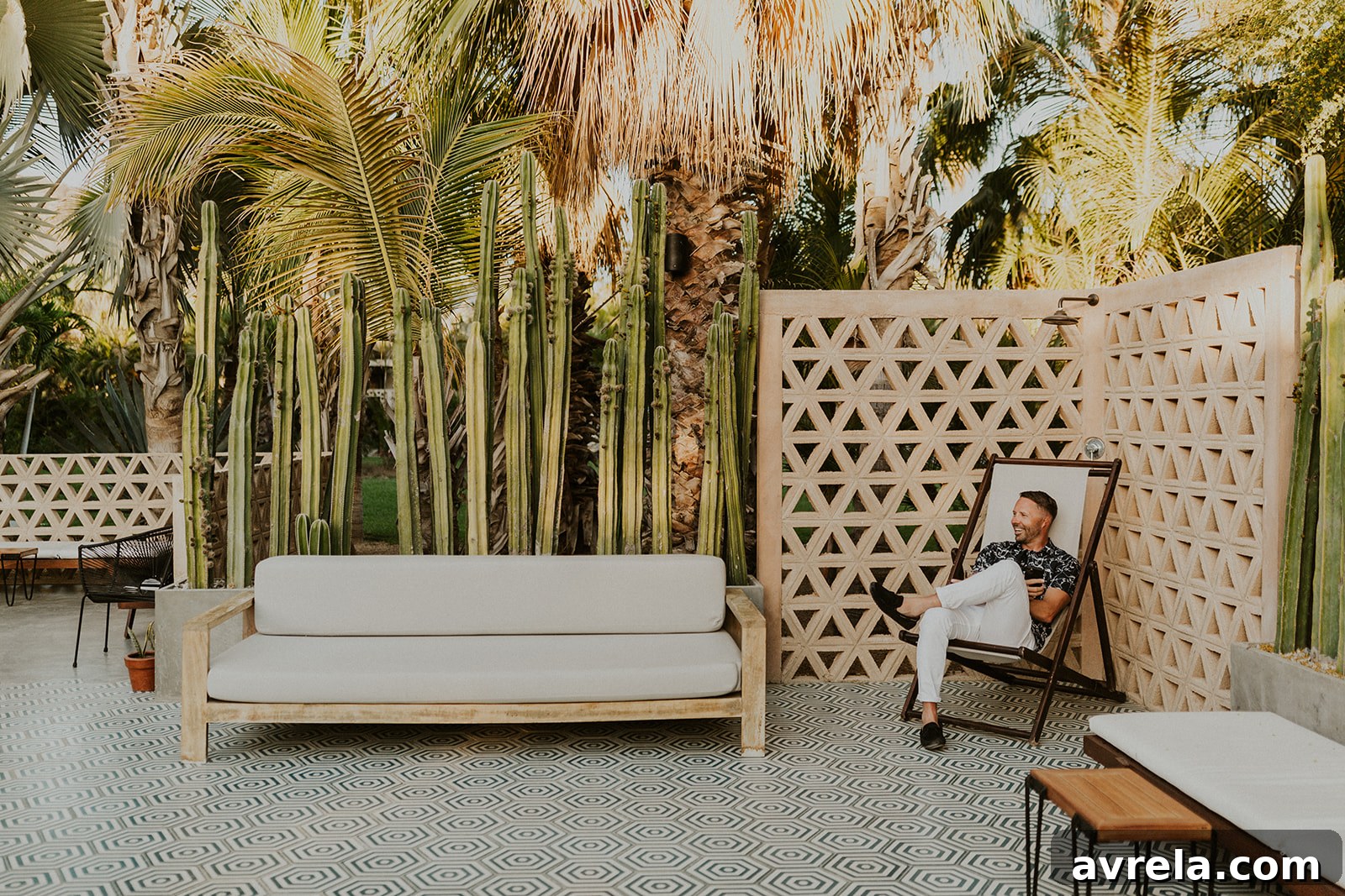 Joyful wedding guests mingling and celebrating at the pre-wedding event in Cabo