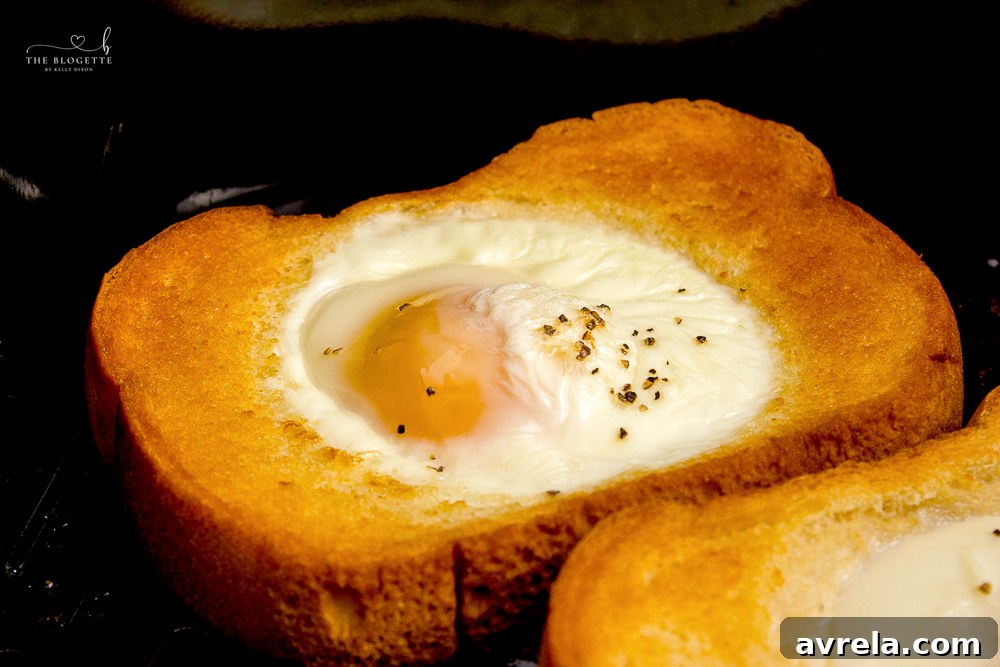 Fried eggs made inside bread in air fryer