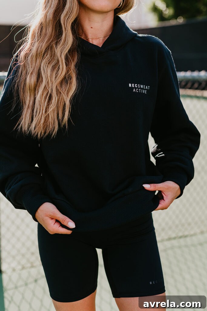Close-up view of the comfortable Recreation Sweat Classic Hoodie in a neutral tone