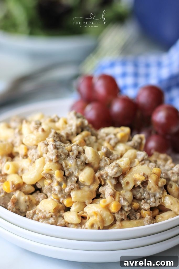 Creamy Skillet Beef and Macaroni 3 This Homemade Hamburger Helper is packed with the flavor we all know and love! Pasta and ground beef covered in a creamy, cheesy sauce.