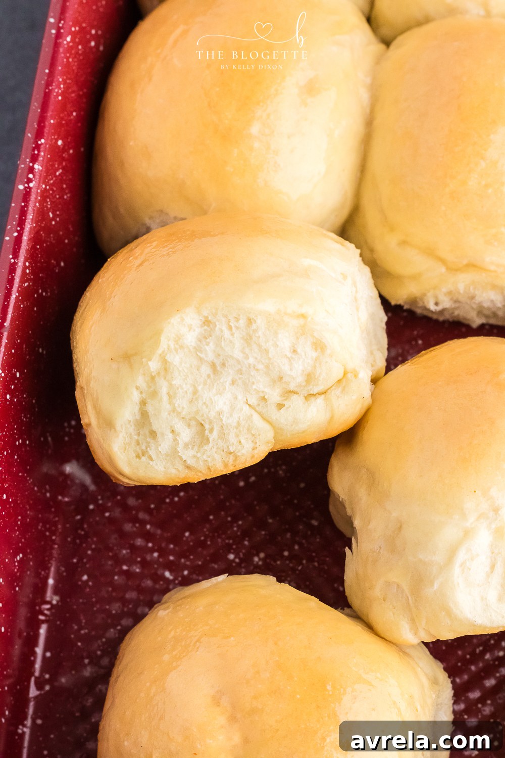 Fluffy and buttery Homemade Dinner Rolls are the perfect side for your next evening meal. They are easy to make and better than store-bought!