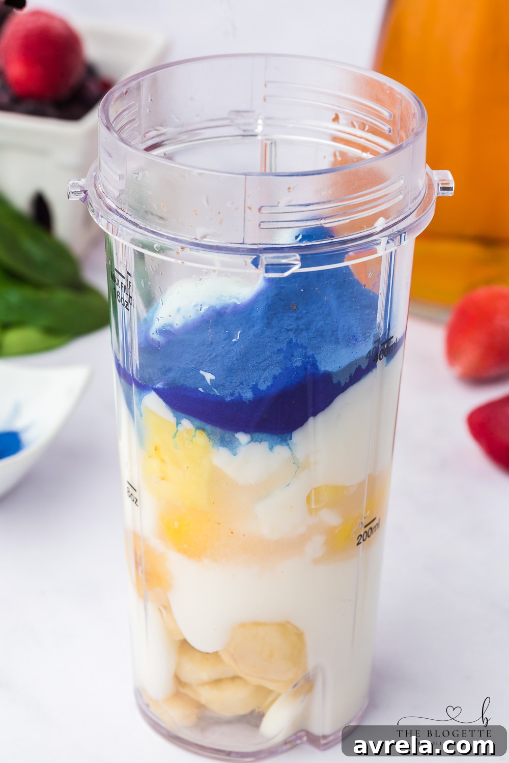 Kaleidoscope Smoothie 15 Blue layer of a rainbow smoothie