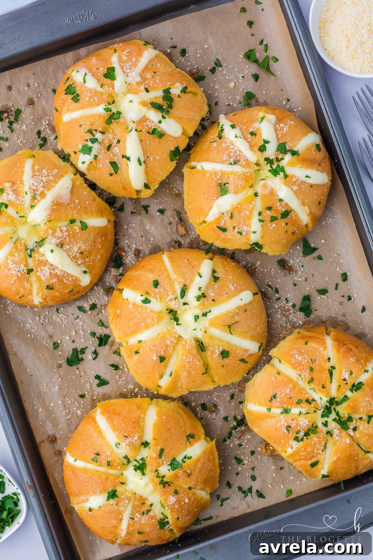Seoul's Signature Cream Cheese Garlic Bread 11 Baked Korean cream cheese garlic bread