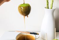 5-Ingredient Salted Caramel Sauce Recipe (Guilt-Free)