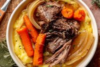 Slow-Cooked Crockpot Pot Roast Recipe for Tender, Juicy Beef