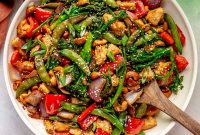 Cashew Chicken Stir-Fry Recipe with Crispy Veggies and Garlic Soy Sauce