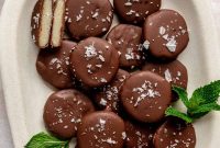 Homemade Peppermint Patties Recipe: Creamy Mint Chocolate Treats