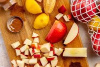 How to Choose Apples for Snacking and Fall Recipes