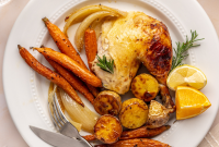 Lightened Thanksgiving Menu: Flavorful Holiday Dishes for Gathering