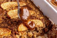 Caramel Baked Apple Oatmeal: Cozy Oven-Baked Breakfast Recipe