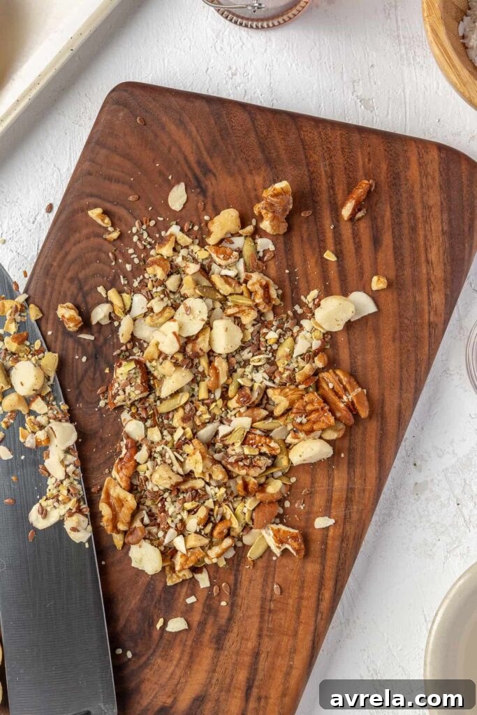 20-Minute Paleo Granola Recipe — Quick, Gluten-Free Breakfast Bowl 3 img 17692 2