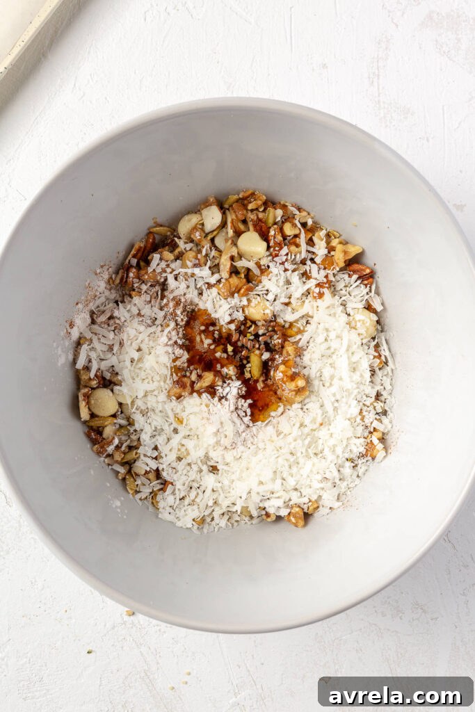 20-Minute Paleo Granola Recipe — Quick, Gluten-Free Breakfast Bowl 4 img 17692 3
