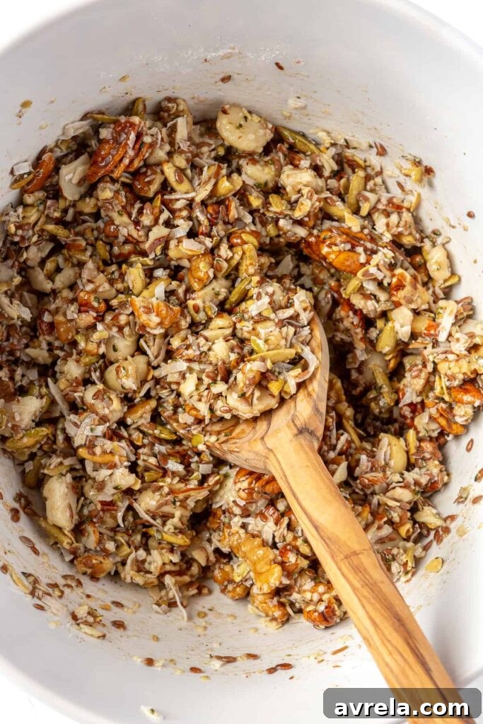20-Minute Paleo Granola Recipe — Quick, Gluten-Free Breakfast Bowl 5 img 17692 4