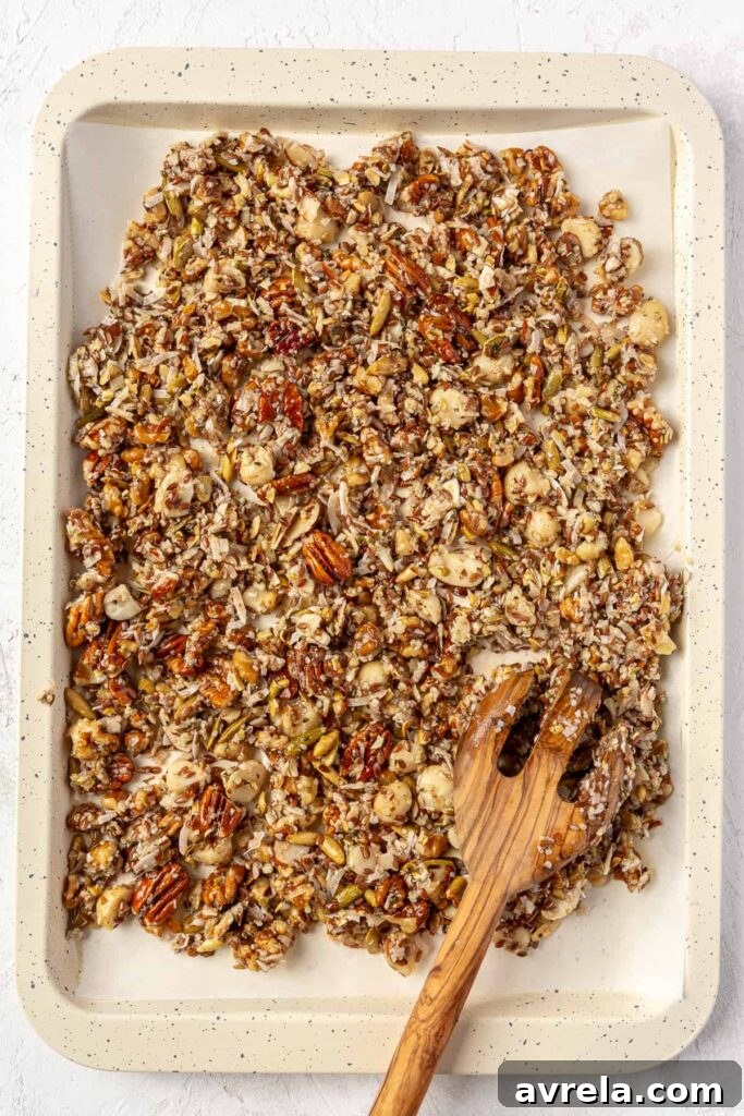 20-Minute Paleo Granola Recipe — Quick, Gluten-Free Breakfast Bowl 6 img 17692 5