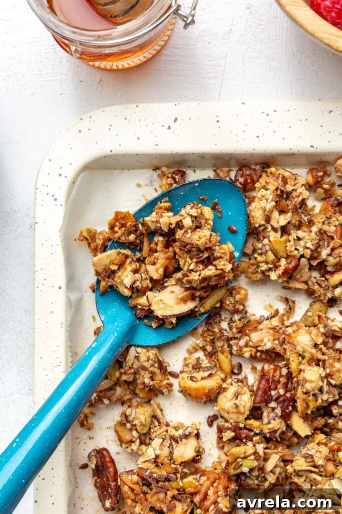 20-Minute Paleo Granola Recipe — Quick, Gluten-Free Breakfast Bowl 8 img 17692 7